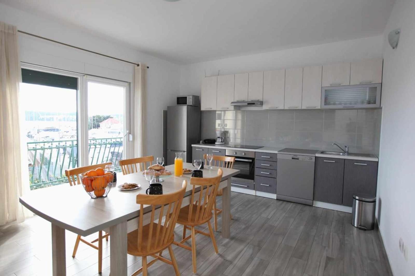 Apartmani Ivana Trogir Extérieur photo